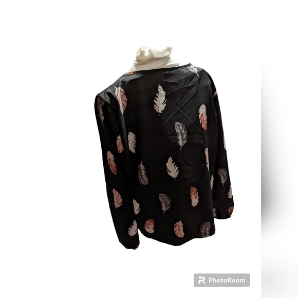 ☮️Size Large Boho feather flowy top☮️ - Picture 3 of 5
